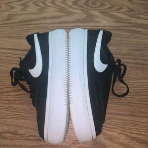 Nike Court Vision ALTA Womens Size US 9 Platform Casual Black Shoes DM0113-002